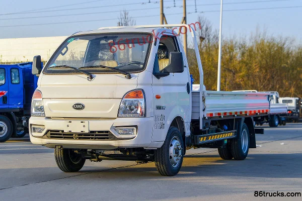 Kama Ruihang X3 95 ch 4X2(6 roues) 3,95 m camion plateau simple cabine Extérieur (3) | 86Trucks