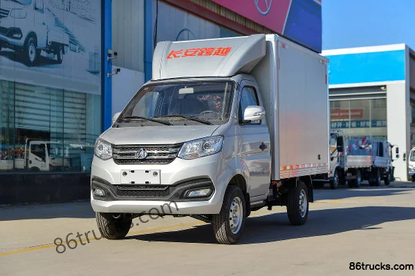Changan Kuayue Wang X1 Standard Edition 1.6L Gasoline 122 hp 4X2(6 wheels) 3.035m Single Row Van Mini Truck (China VI) Exterior (3) | 86Truc