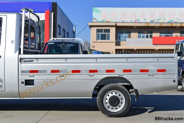 Foton Xiangling Q Integrated Deluxe 1.3L 91hp 4X2(6 wheels) Gasoline 2.85m Single Row Flatbed Mini Truck (Single Rear Tire) Body (1) | 86Tru