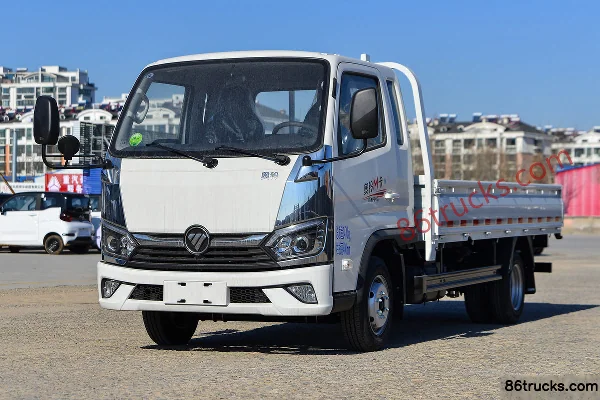 Foton Aoling M Card 2.0L 144hp 4X2(6 wheels) Gasoline 3.94m Double Row Flatbed Light Truck Exterior (3) | 86Trucks