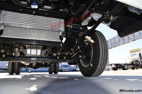 SHACMAN Commercial Vehicle Delong G1 Standard Edition 150hp 4X2(6 wheels) 4.18m Single Row Van Light Truck Chassis (2) | 86Trucks
