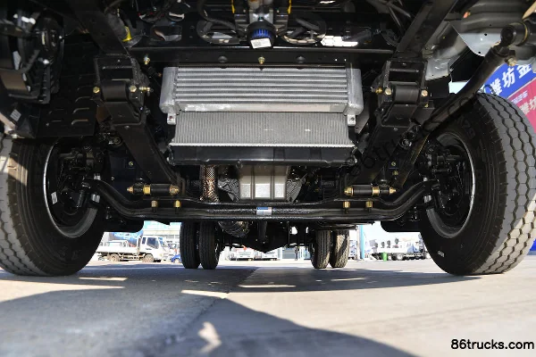 SHACMAN Commercial Vehicle Delong G1 Standard Edition 160hp 4X2(6 wheels) 4.18m single-row stake light truck Chassis (1) | 86Trucks
