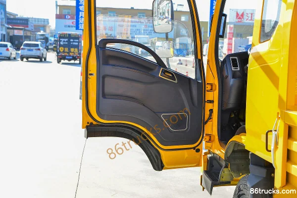 SHACMAN Commercial Vehicle Delong G1 137 ch 4X2(6 roues) 3,82 m camion léger à ridelles cabine avec couchette (Fast Gear 8 vitesses) (jaune