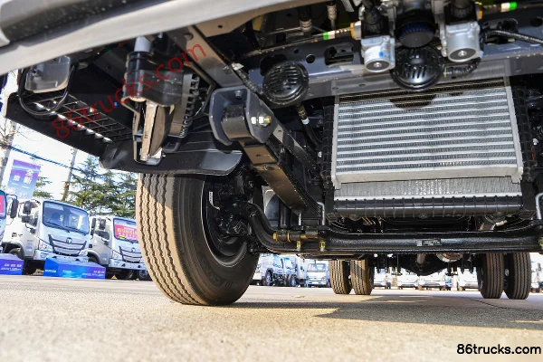 Foton Aumark S1 Light Edition 158 hp 4X2(6 wheels) 4.14m single-row van light truck Chassis (2) | 86Trucks