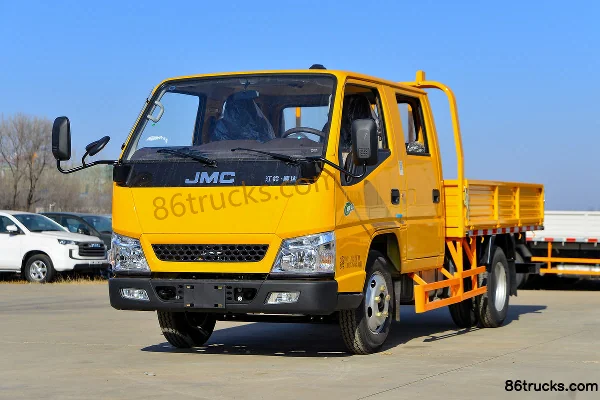JMC Shunda Small Truck Zhifu Edition Standard 122 hp 4X2(6 wheels) 2.69m Double Row Stake Light Truck (China VI) Exterior (3) | 86Trucks