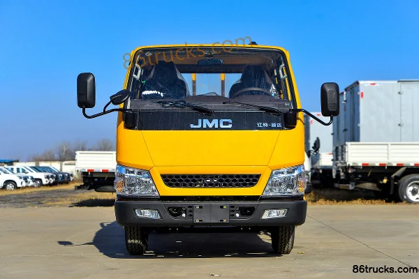 JMC Shunda Small Truck Zhifu Edition Standard 122 hp 4X2(6 wheels) 2.69m Double Row Stake Light Truck (China VI) Exterior (2) | 86Trucks