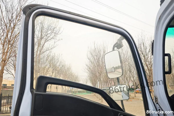 Yuchai New Energy Yutu EM 4X2(6 wheels) 3.8m Electric Dump Truck 140.95kWh Cab (2) | 86Trucks