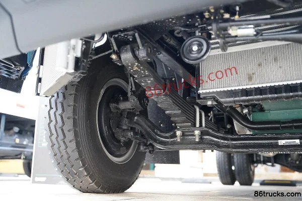Feidi W7 160 ch 4X2(6 roues) camion léger à ridelles 4,15 m à cabine simple Châssis (2) | 86Trucks