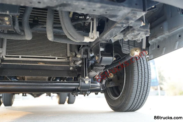 Feidi DX 127 ch 4X2(6 roues) 3,7 m camion léger à plate-forme cabine simple à boîte automatique Châssis (3) | 86Trucks