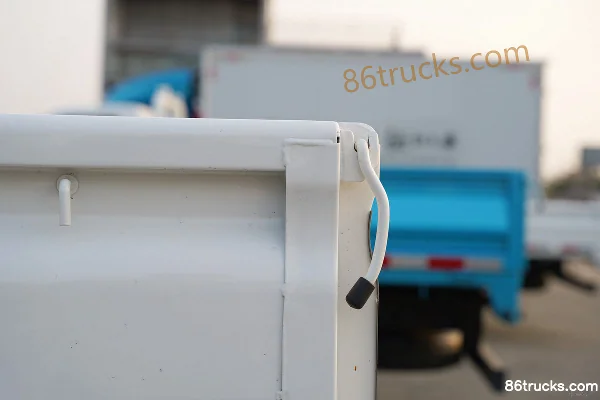 Feidi DX 127 ch 4X2(6 roues) 3,7 m camion léger à plate-forme cabine simple à boîte automatique Carrosserie (3) | 86Trucks