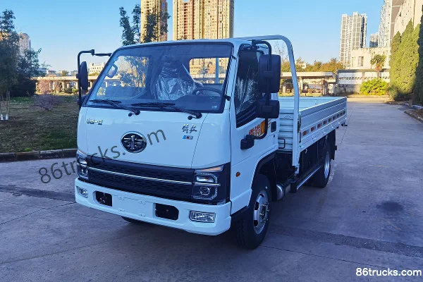 FAW Hongta FAW Jiefang Baling 3 Series V6 115 hp 4X2(6 wheels) 2.76m Double Row Stake Truck (China VI) Exterior (3) | 86Trucks