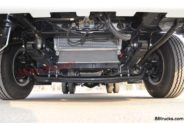 JAC Shuailing Q6 3.0L 129 hp 4X2(6 wheels) CNG 4.15m Single Row Van Light Truck Chassis (1) | 86Trucks