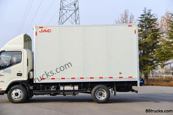 JAC Shuailing Q6 3.0L 129 hp 4X2(6 wheels) CNG 4.15m Single Row Van Light Truck Body (2) | 86Trucks