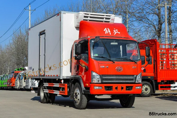 FAW Jiefang Hu VH King Comes 190hp 4X2(6 wheels) 5.2m refrigerated truck Exterior