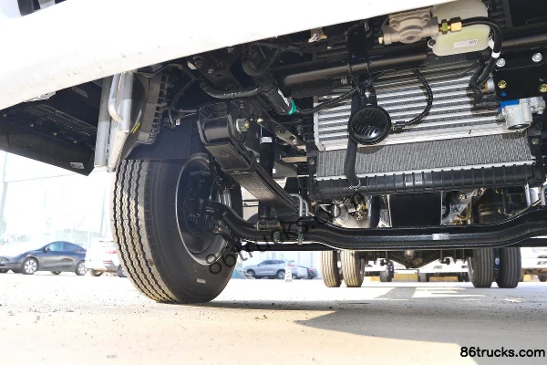 Foton Ollin Jiyun Classic Edition 116 hp 4X2(6 wheels) CNG 4.165m Single Row Van Light Truck (6-speed) Chassis (2) | 86Trucks