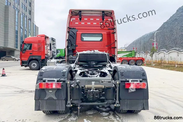 Sinotruk HOWO V7-X 540 ch 6X4(10 roues) tracteur routier pour matières dangereuses (rétardateur hydraulique) Extérieur (3) | 86Trucks