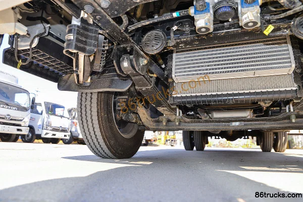 Foton Aoling Supu Pro 158 hp 4X2(6 wheels) 4.14m single-row van light truck Chassis (2) | 86Trucks