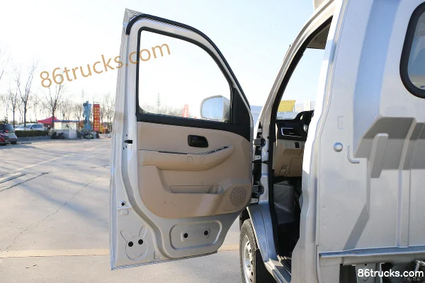 JAC Mini Truck Duomi 1.3L 91hp 4X2(6 wheels) Gasoline 3.035m Single Row Van Truck Cab (1) | 86Trucks
