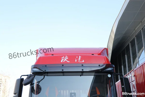SHACMAN Commercial Vehicle Deyu Q300 300hp 4X2(6 wheels) 6.9m van cargo truck Exterior (3) | 86Trucks