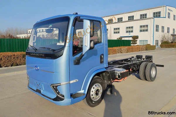 Elephant Auto ZM8 Land King 7.5T 4.18m Single Row Pure Electric Van Light Truck (LE7) 4X2(6 wheels) Exterior (3) | 86Trucks