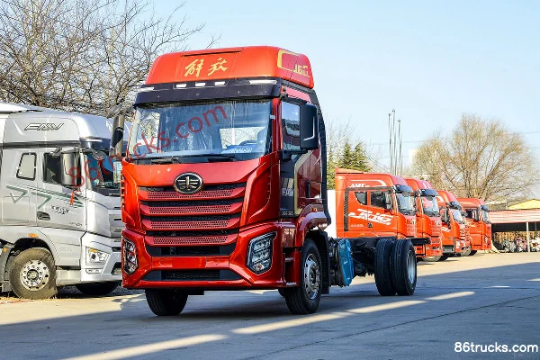 FAW Jiefang J6G Linghang Edition 320hp 4X2(6 wheels) 6.8m AMT automatic van cargo truck (hydraulic retarder) Exterior (3) | 86Trucks
