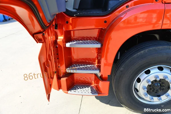 FAW Jiefang Qingdao JH6 Heavy Truck Zhihui Edition 480 hp 6X4(10 wheels) LNG Automatic Tractor Truck (FAW 12-speed, with Hydraulic Retarder)