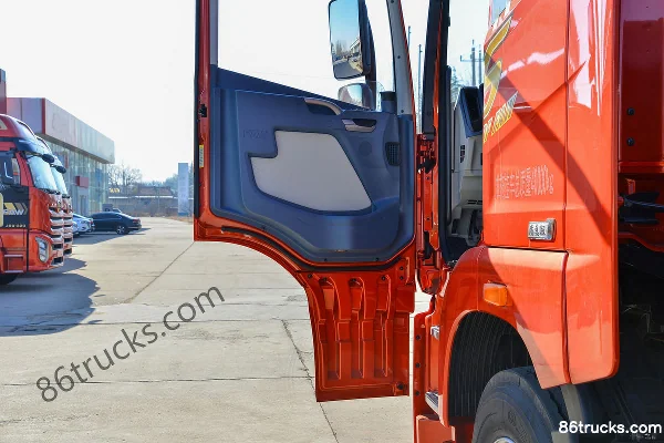 FAW Jiefang Qingdao JH6 Heavy Truck Zhihui Edition 480 hp 6X4(10 wheels) LNG Automatic Tractor Truck (FAW 12-speed, with Hydraulic Retarder)