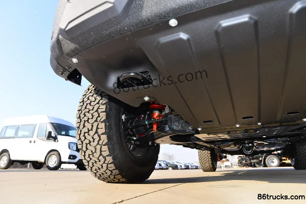 JMC Dao Fei Jiang Extreme Edition 2.3T Diesel 177 hp Automatic 4WD Standard Wheelbase Double Cab Pickup Body (3) | 86Trucks