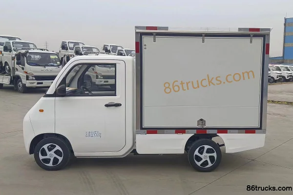 Huoyue Shentong Shentong 01 Édition Luxe 0.95T 1,8 m cabine simple camion de vente électrique pur à batterie échangeable 6,9 kWh 4X2(6 roues