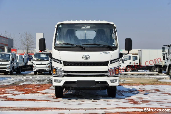 Yuejin Fuxing S100V 116 hp 4X2(6 wheels) 4.2m single-row flatbed light truck (hydraulic brake) Exterior (2) | 86Trucks