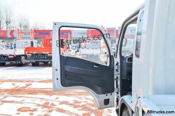 Yuejin Fuxing S100V 116 hp 4X2(6 wheels) 3.77m Semi-row Flatbed Mini Truck Cab (1) | 86Trucks
