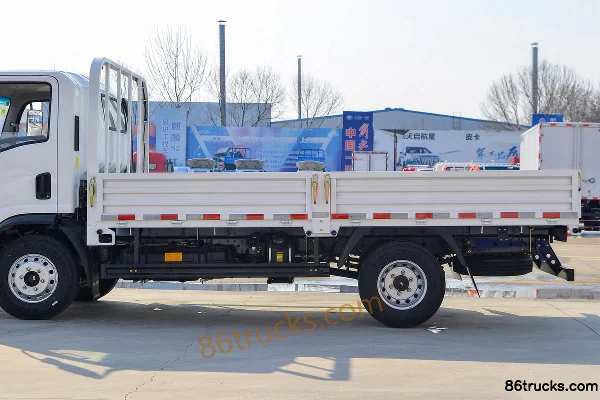 Lanqing camion léger Long N 140 ch 4X2(6 roues) camion léger à ridelles cabine simple 4,18 m (frein à air) Carrosserie (2) | 86Trucks