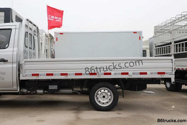 JAC Mini Truck Duomi 1.3L 91hp 4X2(6 wheels) Gasoline 3.05m single-row flatbed mini truck Body (1) | 86Trucks