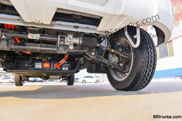 SRM X30L EV 2.5T 2 places 4,495 m camion utilitaire électrique à fourgon Châssis (3) | 86Trucks