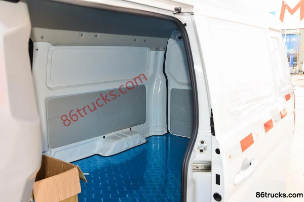 SRM X30L EV 2.5T 2 places 4,495 m camion utilitaire électrique à fourgon Carrosserie (2) | 86Trucks