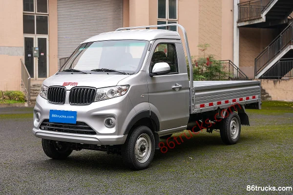 SRM Jinka S1 2024 Standard 1,4L 102 ch 4X2(6 roues) essence camion plateau micro à cabine simple 3,05 m (pneu arrière simple) Extérieur (3)