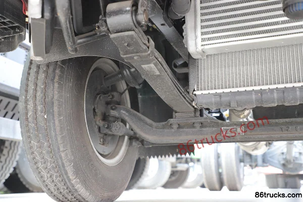 FAW Jiefang J6F Zhaocaihu 137 ch 4X2(6 roues) 4,2 m simple cabine plateau camion léger Châssis (2) | 86Trucks
