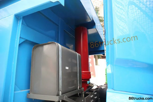 Sinotruk HOWO V5-X 245hp 6X2(8 wheels) 5.3m Dump Truck Body (3) | 86Trucks