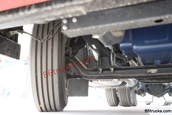 FAW Jiefang Qingdao Han VH Cold Region Edition 460 hp 6X4(10 wheels) CNG tractor truck Chassis (2) | 86Trucks