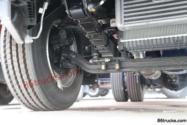 Yuejin Qilin X3 140 hp 4X2(6 wheels) 3.6m Single Row Dump Truck Chassis (2) | 86Trucks