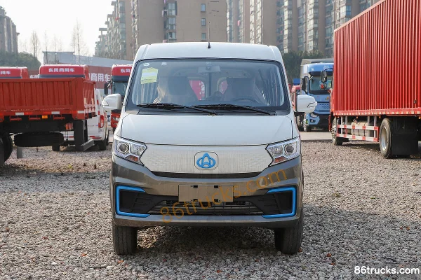 Changan Kuayue Kuayue Star V7EV Luxury 2.5T 6-Seat 4.8m Electric Multi-Purpose Passenger Vehicle (Double Rear Doors) 41.86kWh Exterior (2)