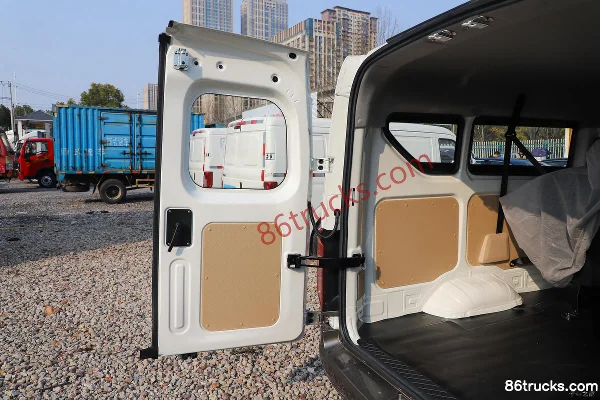 Changan Kuayue Kuayue Star V7EV Luxury 2.5T 6-Seat 4.8m Electric Multi-Purpose Passenger Vehicle (Double Rear Doors) 41.86kWh Body (2) | 86T