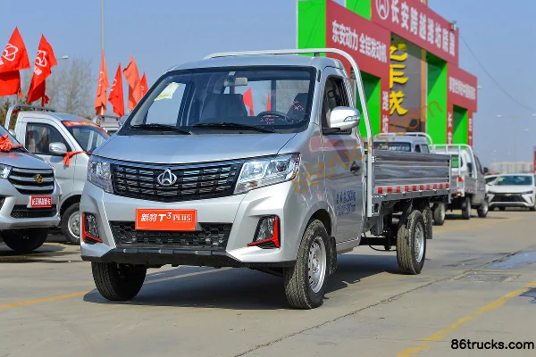 Changan Kuayue Xinbao T3 PLUS Flagship Edition 1.6L Gasoline 122 hp 4X2(6 wheels) Dongan 5-Speed Hydraulic Brake 2.52m Double Row Stake Truc