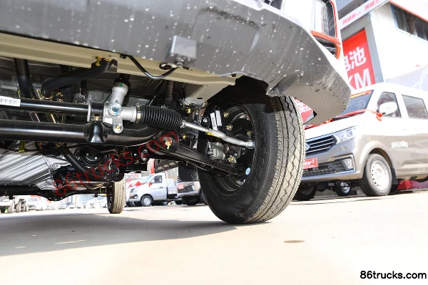 Changan Kuayue Xinbao T3 PLUS Flagship Edition 1.6L Gasoline 122 hp 4X2(6 wheels) Dongan 5-Speed Hydraulic Brake 2.52m Double Row Stake Truc