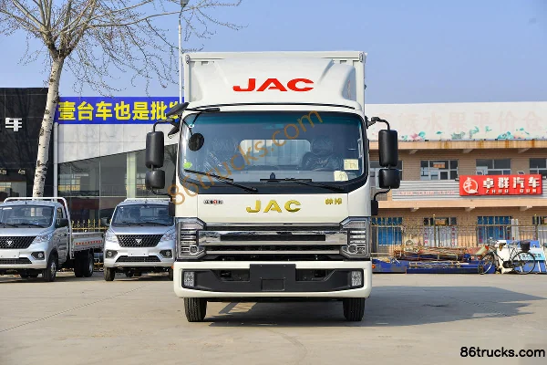JAC Shuailing S7 136 hp 4X2(6 wheels) 3.79m semi-row van light truck (China VI) Exterior (2) | 86Trucks
