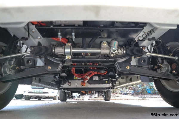 Kama Junhang ES7 3.2T 2-seat 5.265m pure electric panel van 41.932kWh Chassis (1) | 86Trucks