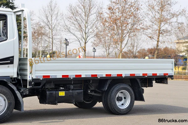 JAC Junling Golden Ingot 1.8L 130 hp 4X2(6 wheels) gasoline 3.7m single row flatbed light truck Body (1) | 86Trucks