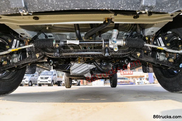 Changan Kuayue Xinbao T3 PLUS 1.6L essence 122 ch 4X2(6 roues) 3,04 m cabine simple fourgon léger Châssis (1) | 86Trucks