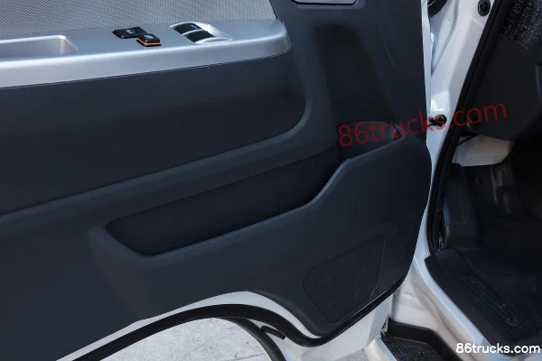 Tuyano Fengjing G7 2024 Commercial Edition 2-seat 5.34m electric long wheelbase flat roof panel van 50.23kWh Cab (3) | 86Trucks