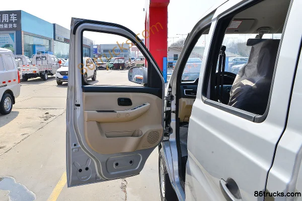Changan Kuayue Wang X1 Luxury Edition 1.6L 122 hp 4X2(6 wheels) Gasoline 2.2m double-row flatbed mini truck (China VI) (single rear wheel) C